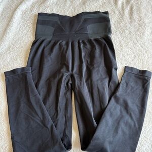 Gymshark Black High-Waisted Leggings